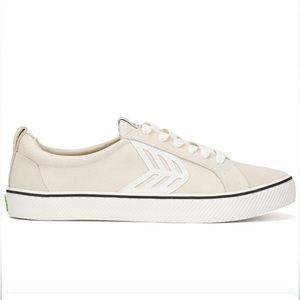 Cariuma Catiba low top stripe sneakers Men’s size 8 / Women’s 9.5 SOLD OUT